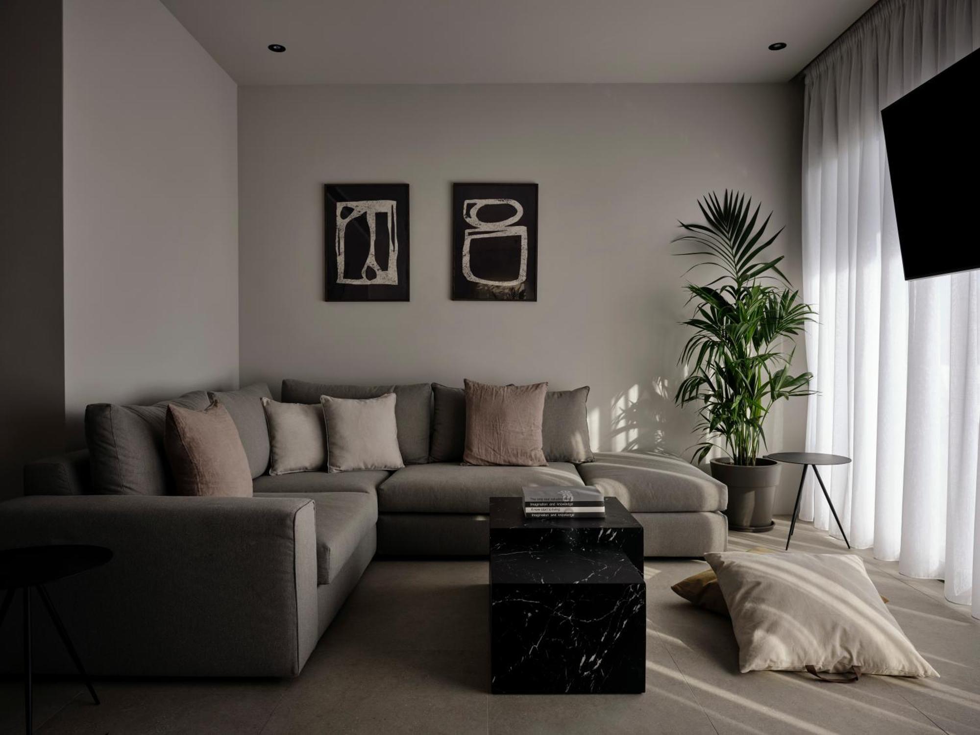 Bond Smart Living Suites Athens Exterior photo